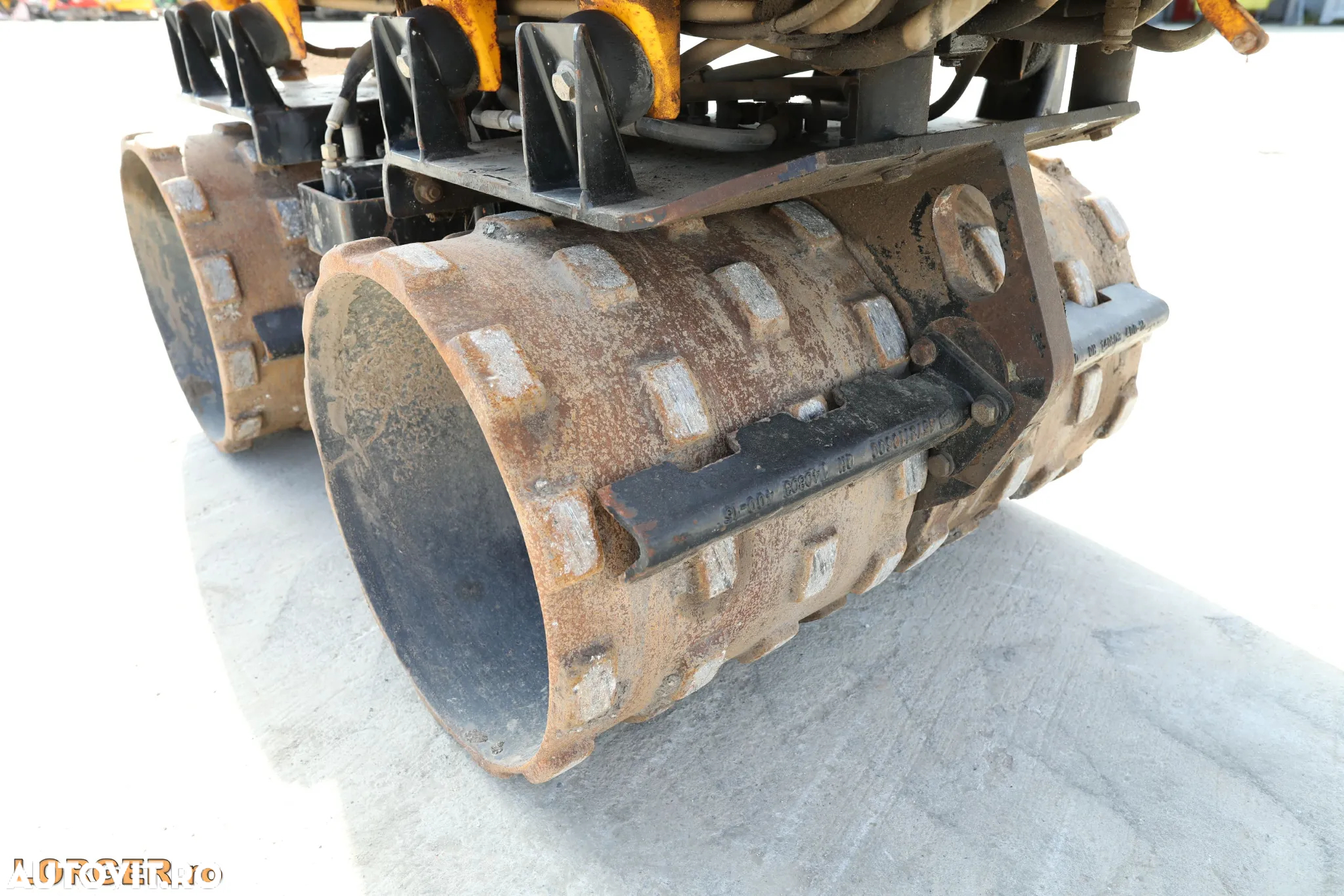 JCB VM 1500 - 8