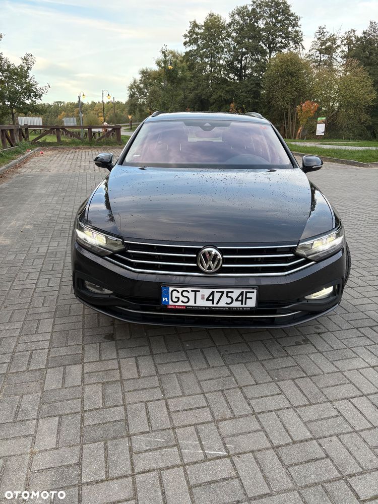 Volkswagen Passat 2019 photo 5