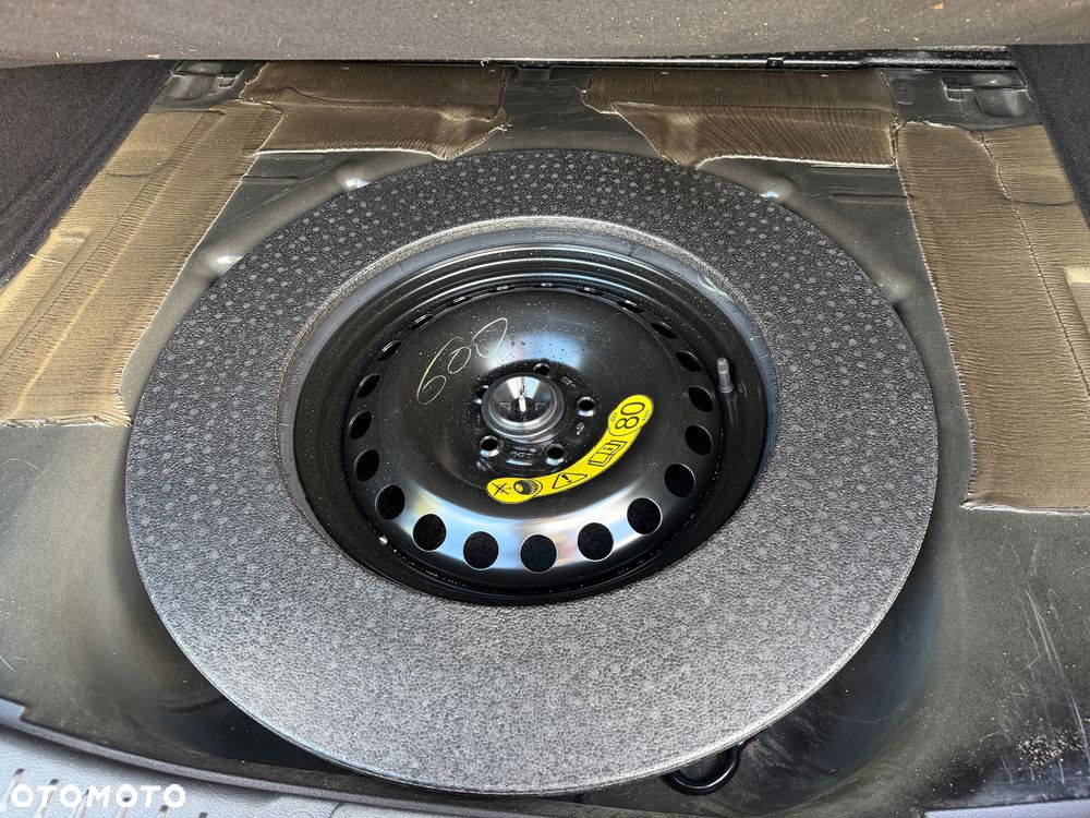Ford Focus 1.6 TI-VCT Champions Edition - 30