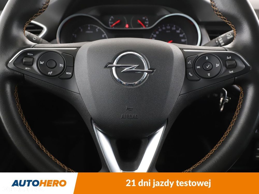 Opel Crossland X 1.2 T Design Line S&S - 18