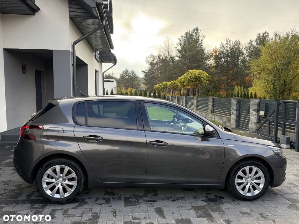 Peugeot 308 1.2 PureTech GPF Allure S&S - 8