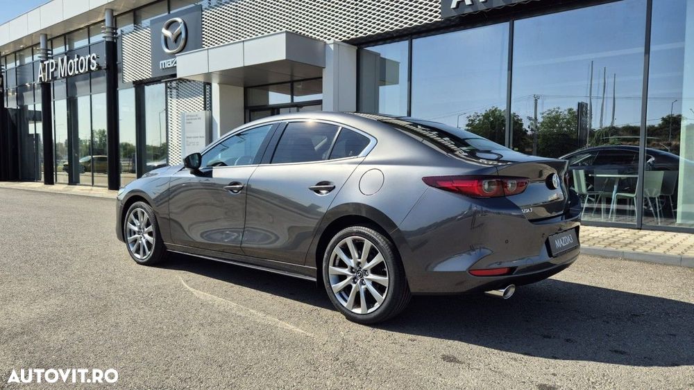 Mazda 3 - 8