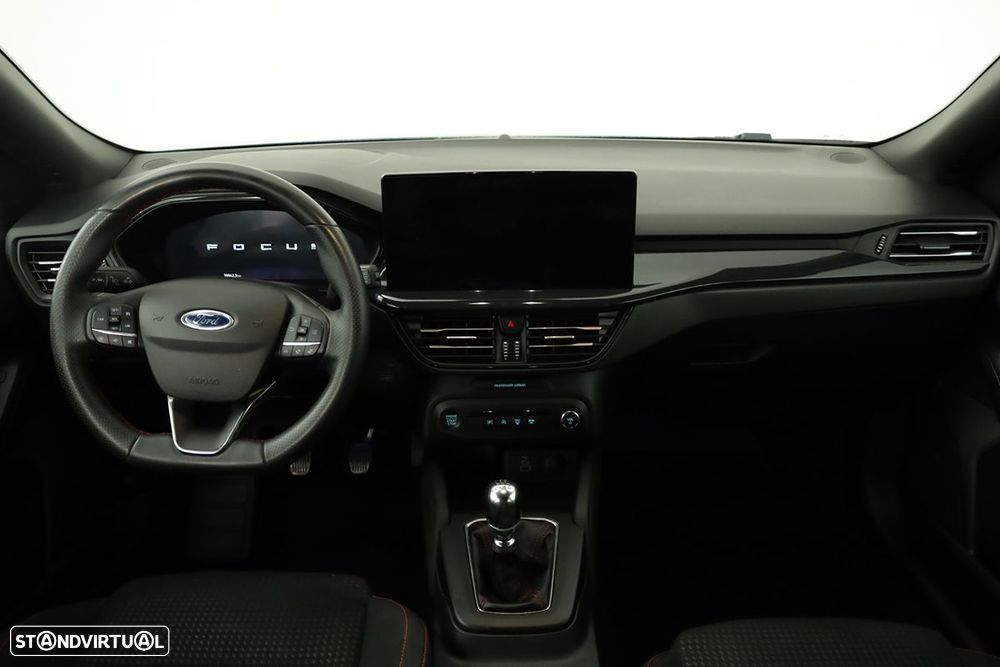 Ford Focus 1.0 EcoBoost MHEV ST-Line X - 8