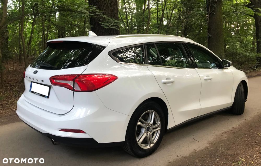 Ford Focus 1.5 EcoBlue Connected - 13