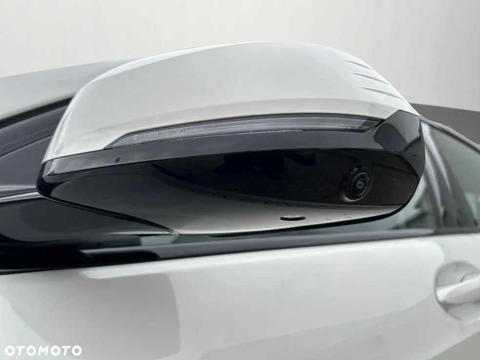 BMW Seria 1 - 12