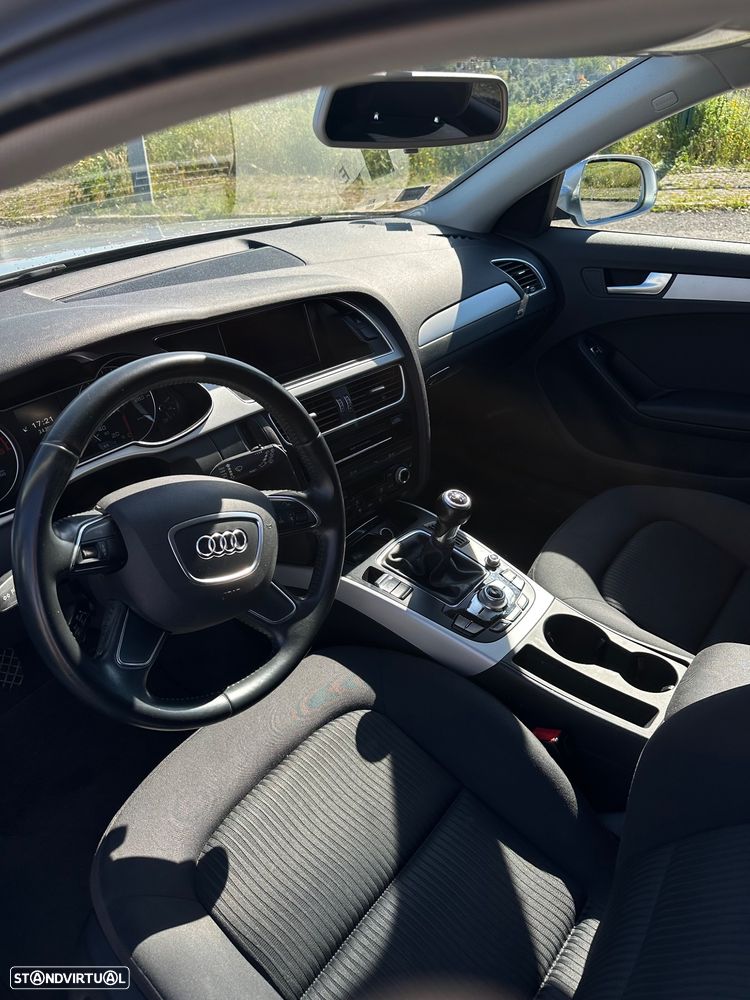 Audi A4 Avant 2.0 TDI DPF clean Attraction - 9