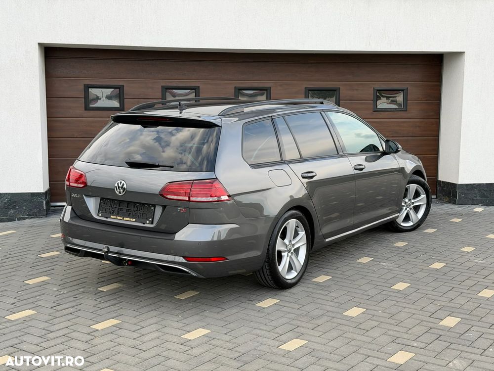 Volkswagen Golf 1.6 TDI SCR Comfortline - 4