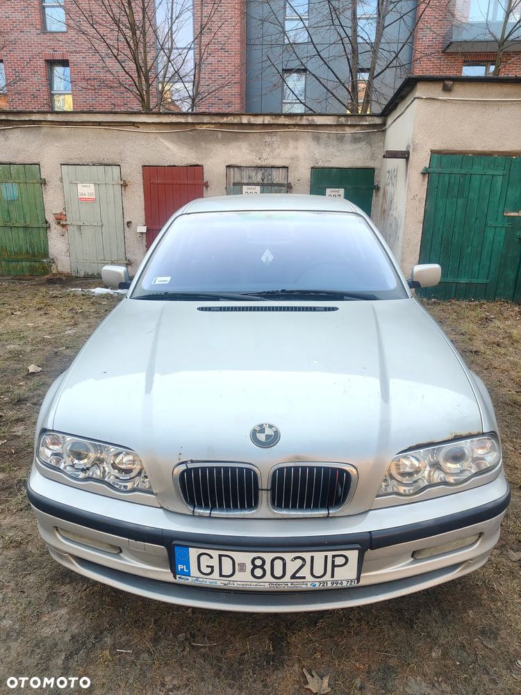 BMW Seria 3 - 1