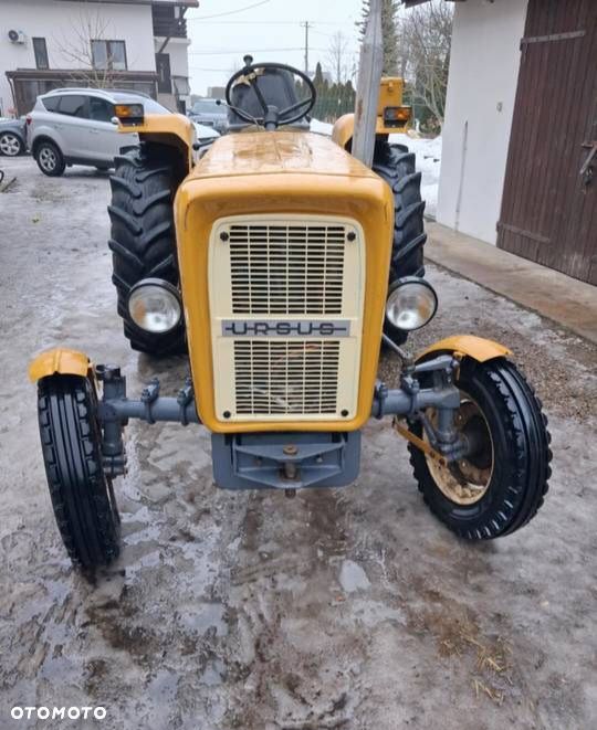Ursus C-360 - 4