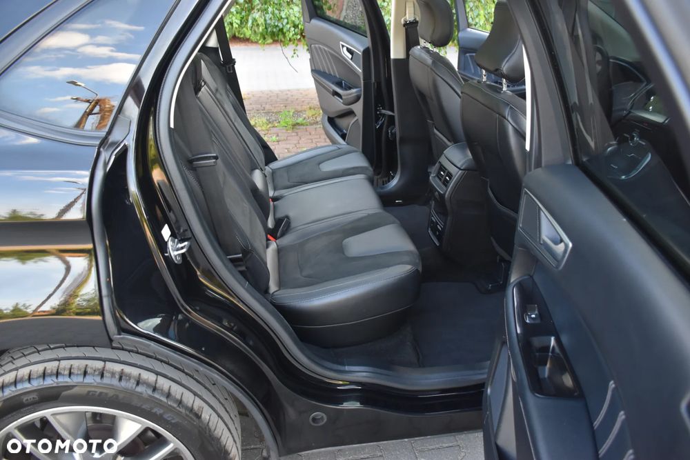 Ford Edge 2.0 TDCi Bi-Turbo 4x4 ST-LINE - 14