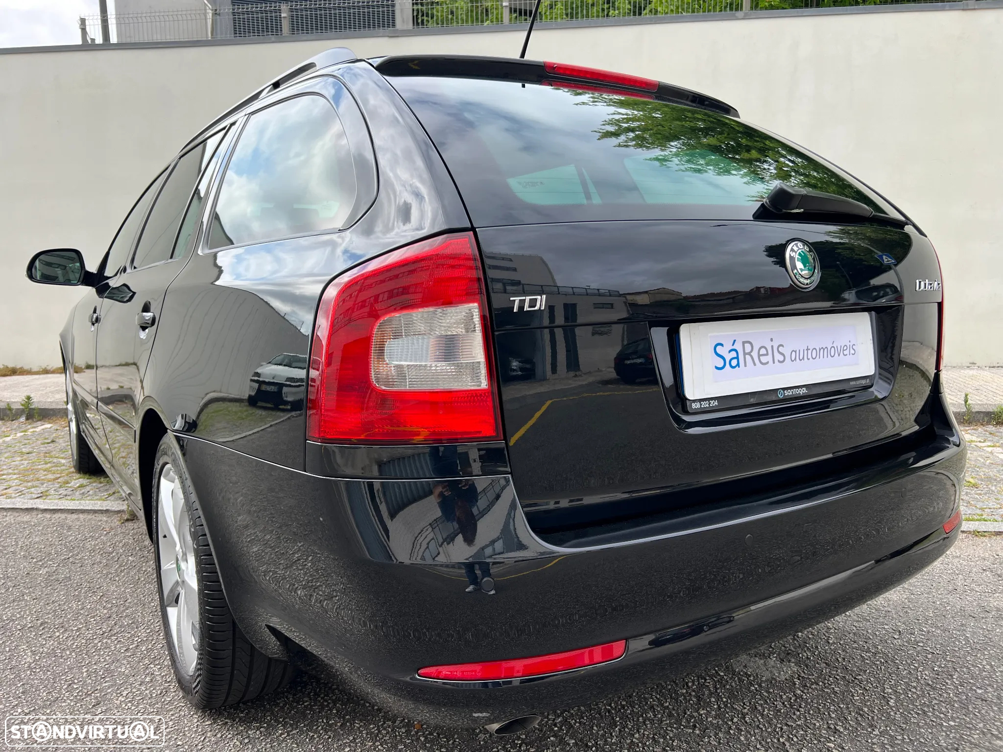 Skoda Octavia Break 1.6 TDi Sportline Pack - 10