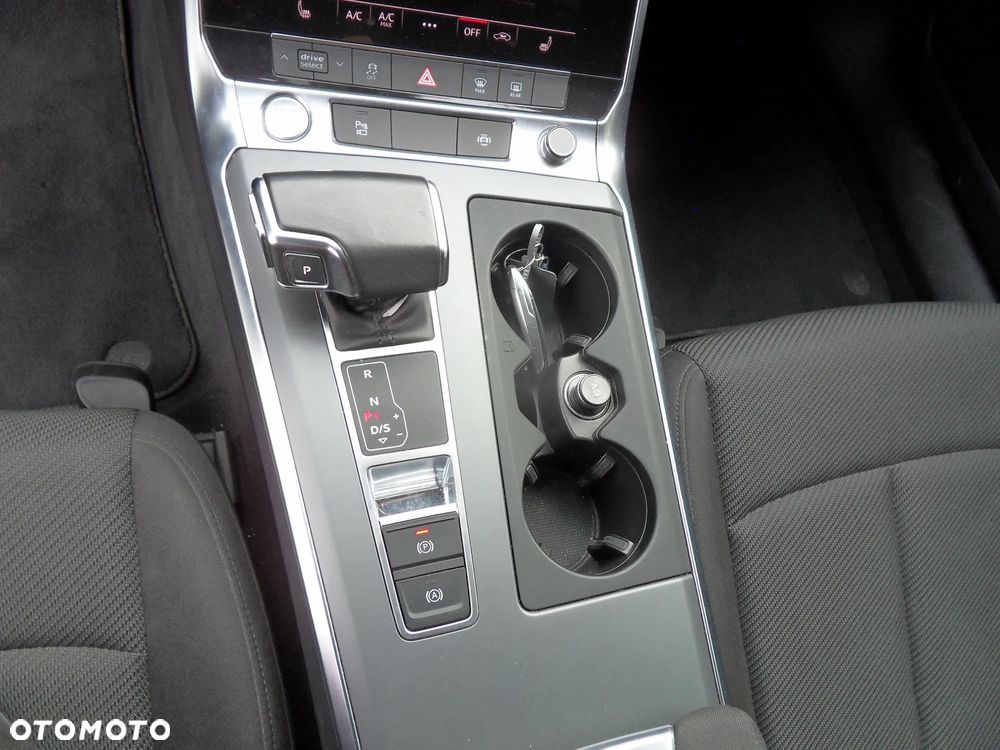 Audi A6 Avant 35 TDI S tronic design - 18