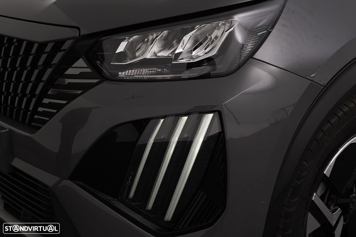Peugeot 2008 1.2 PureTech Allure - 6