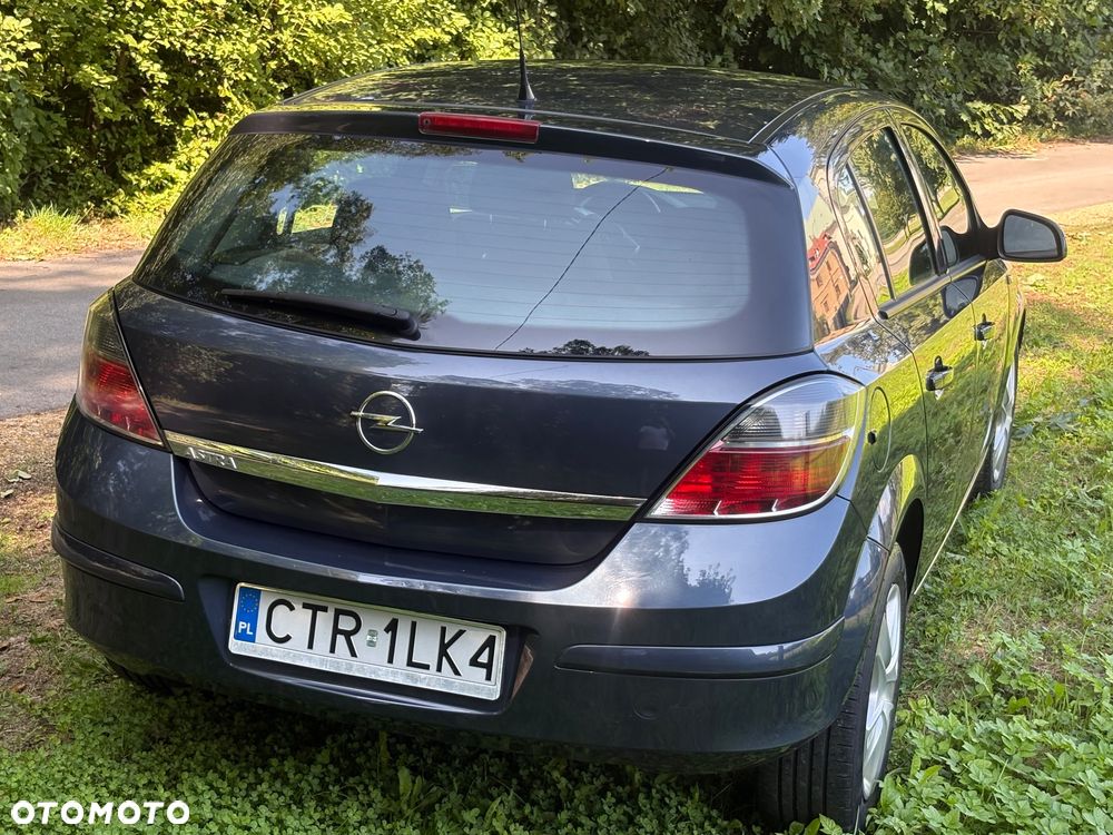 Opel Astra 1.4 - 9