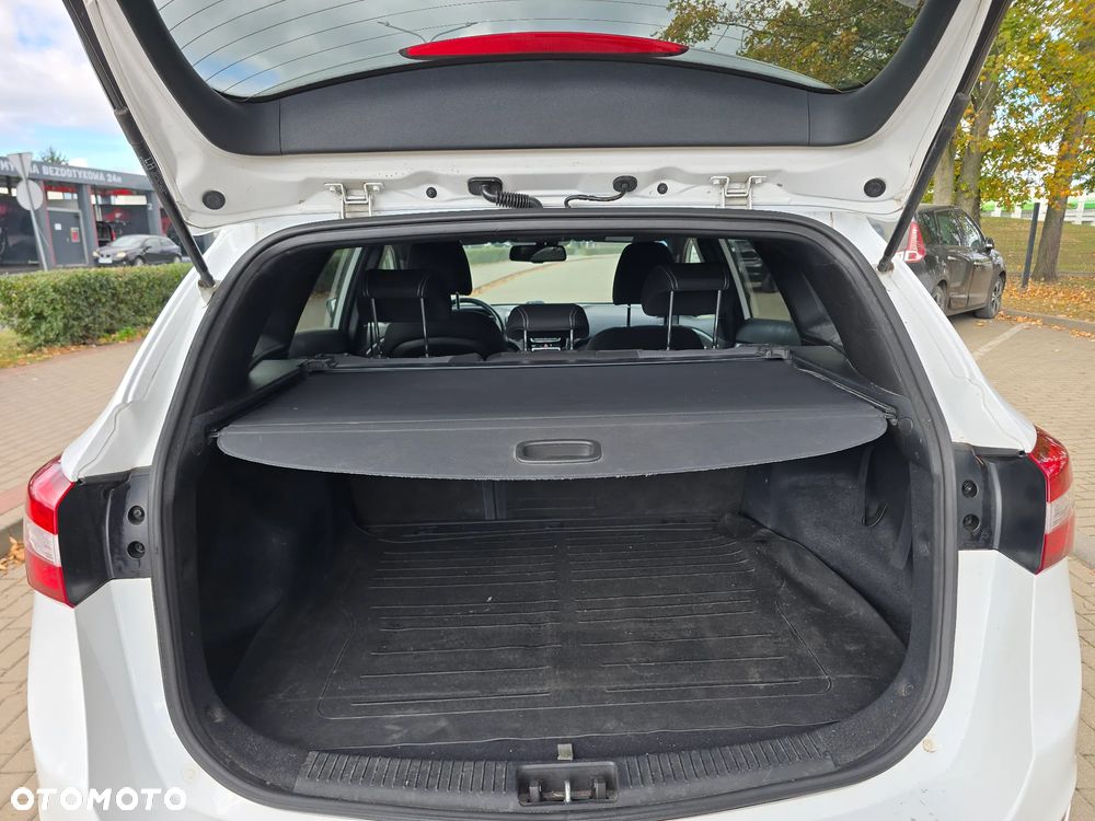 Hyundai i30 - 10