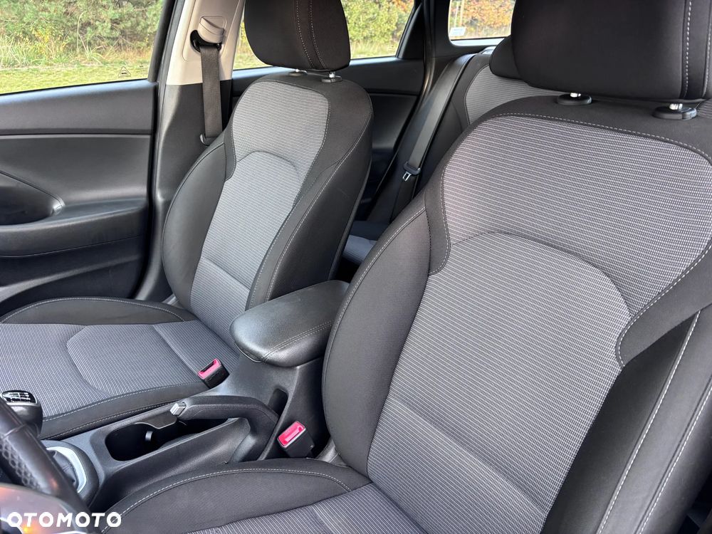 Hyundai i30 - 19