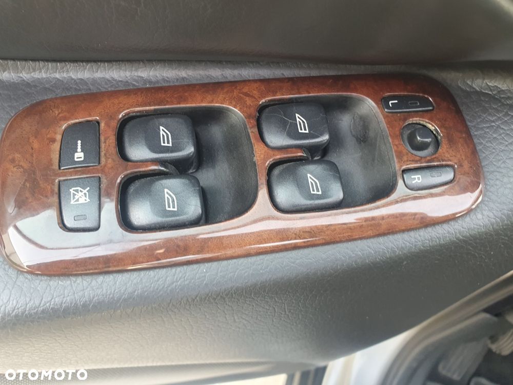 Volvo XC 90 - 7