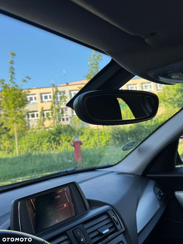 BMW Seria 1 116d DPF Edition Lifestyle - 31
