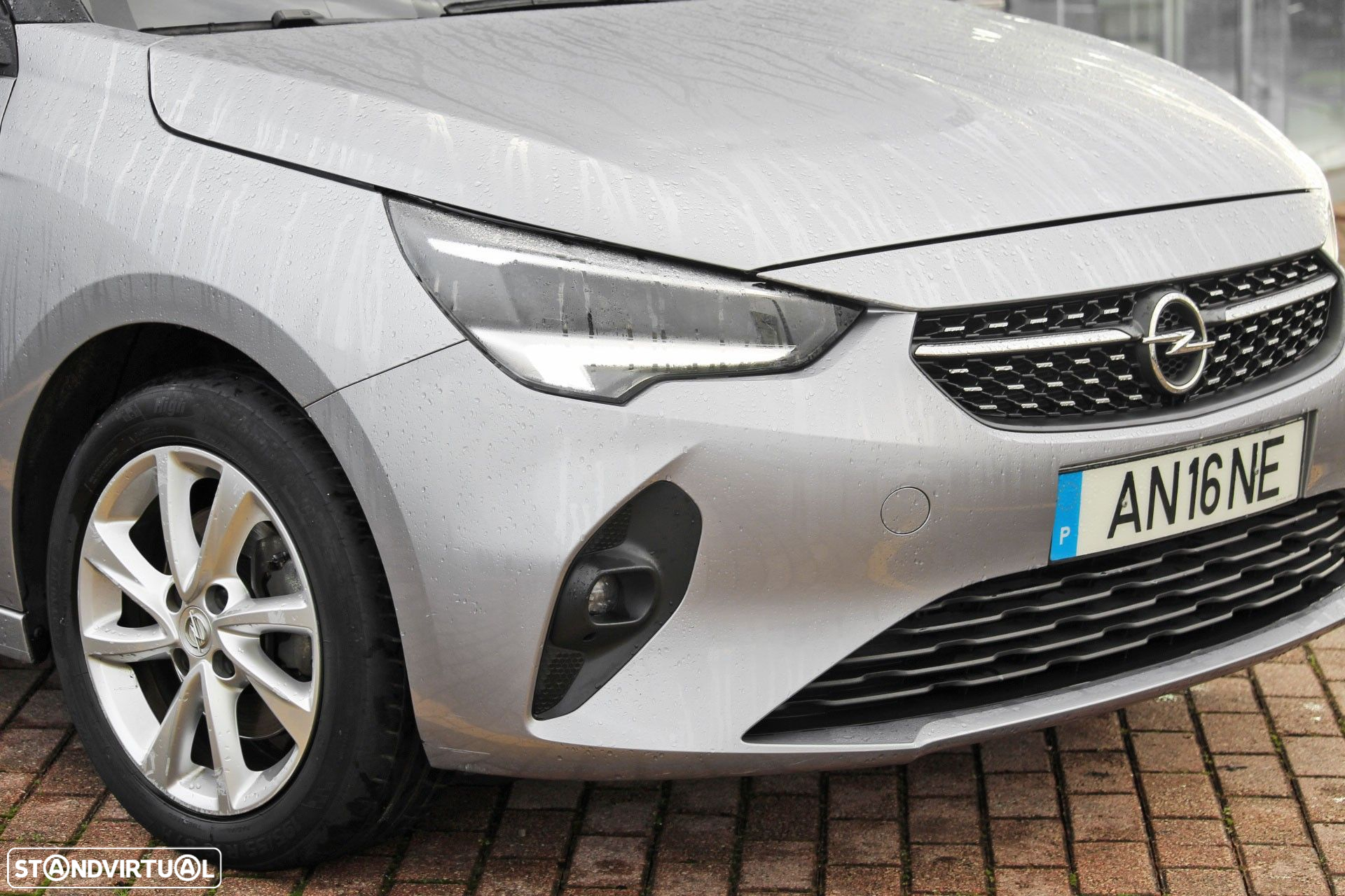 Opel Corsa 1.5 D Elegance - 2