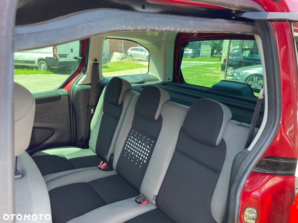 Citroën Berlingo Multispace VTi 95 SELECTION - 17