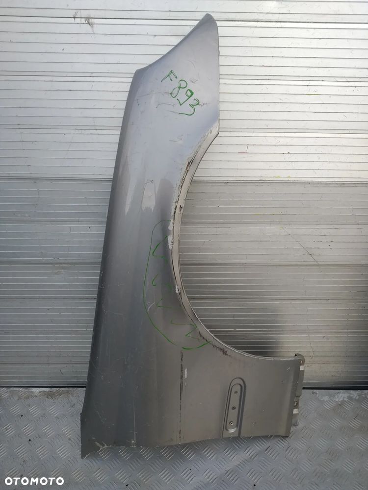 B294/F859/F860/F893/F920 Mercedes w203 prawy przedni błotnik - 7