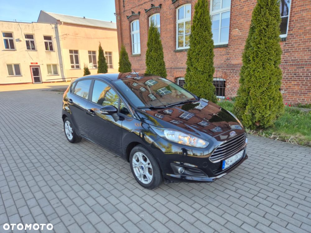 Ford Fiesta 1.25 Ambiente EU5 - 22