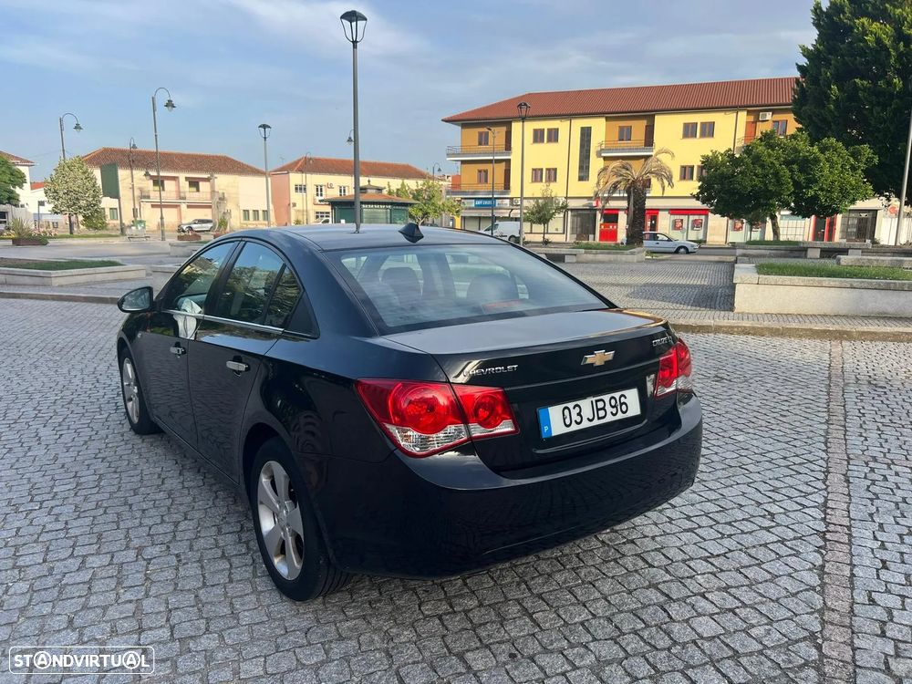 Chevrolet Cruze 2.0 LT - 6