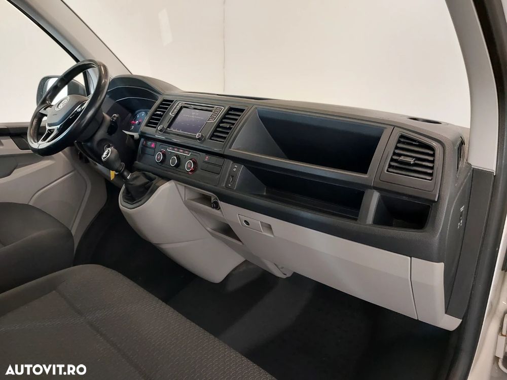 Volkswagen Caravelle KR Comfortline - 11