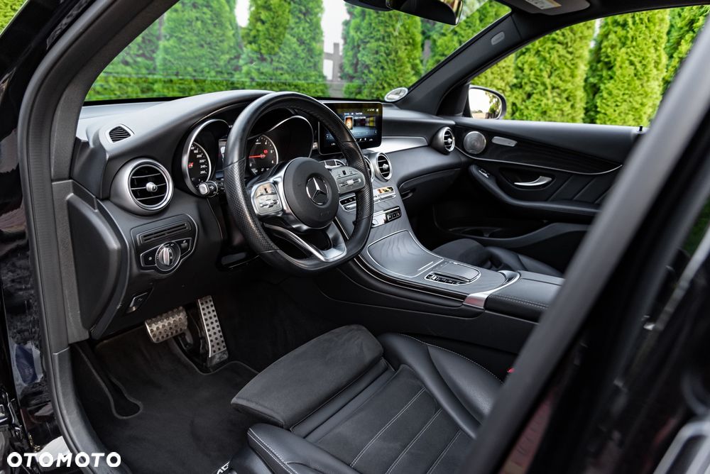 Mercedes-Benz GLC 220 d 4Matic 9G-TRONIC AMG Line - 16