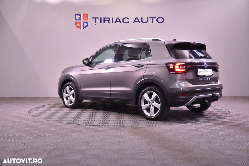 Volkswagen T-Cross - 3