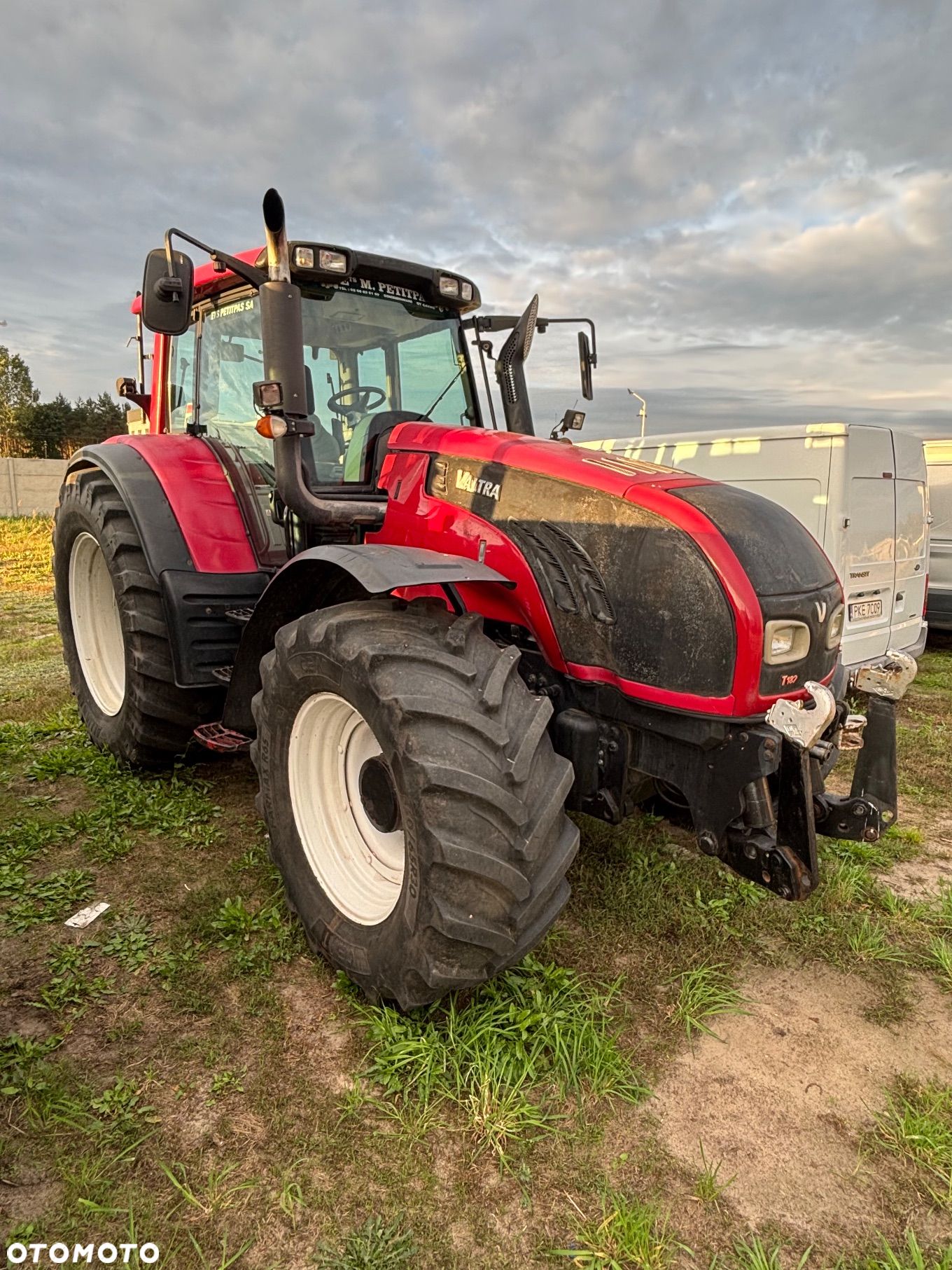 Valtra T182 - 1
