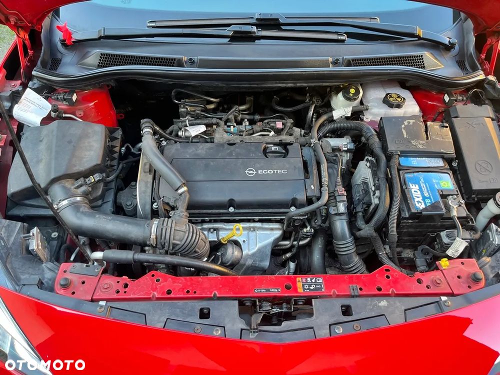 Opel Astra 1.6 Turbo Innovation - 31