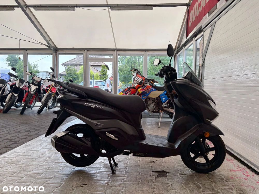 Suzuki Burgman - 6