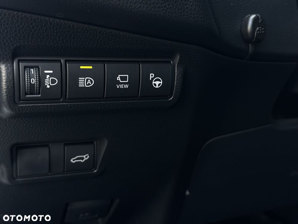 Toyota Corolla Cross 2.0 Hybrid Executive - 29