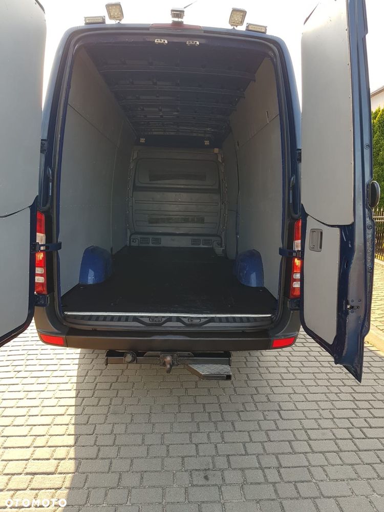 Mercedes-Benz Sprinter - 5