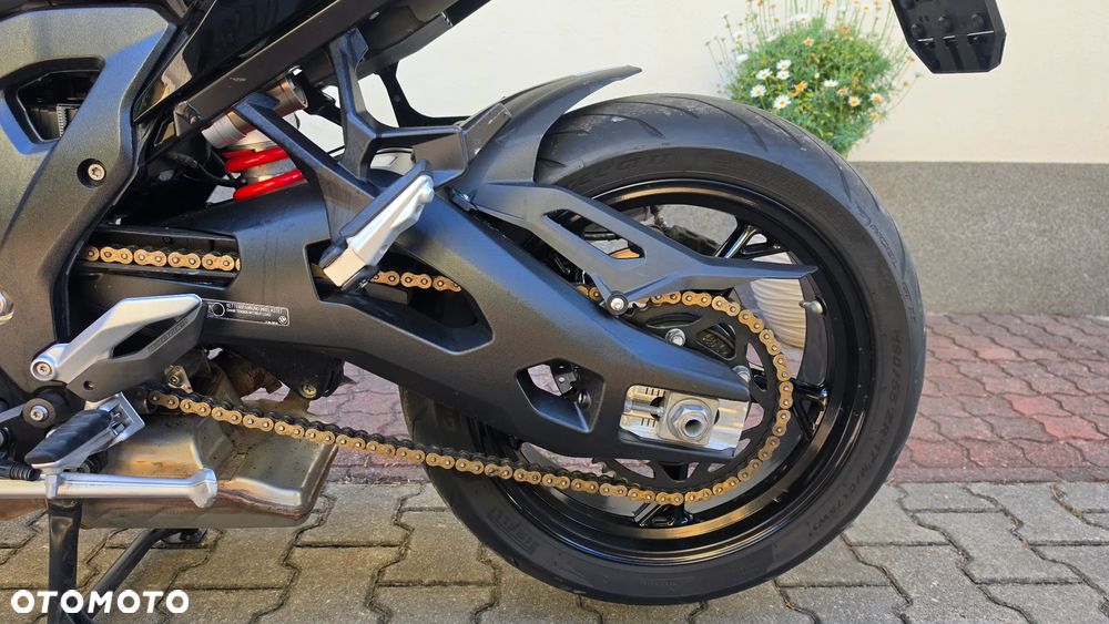 BMW XR - 11