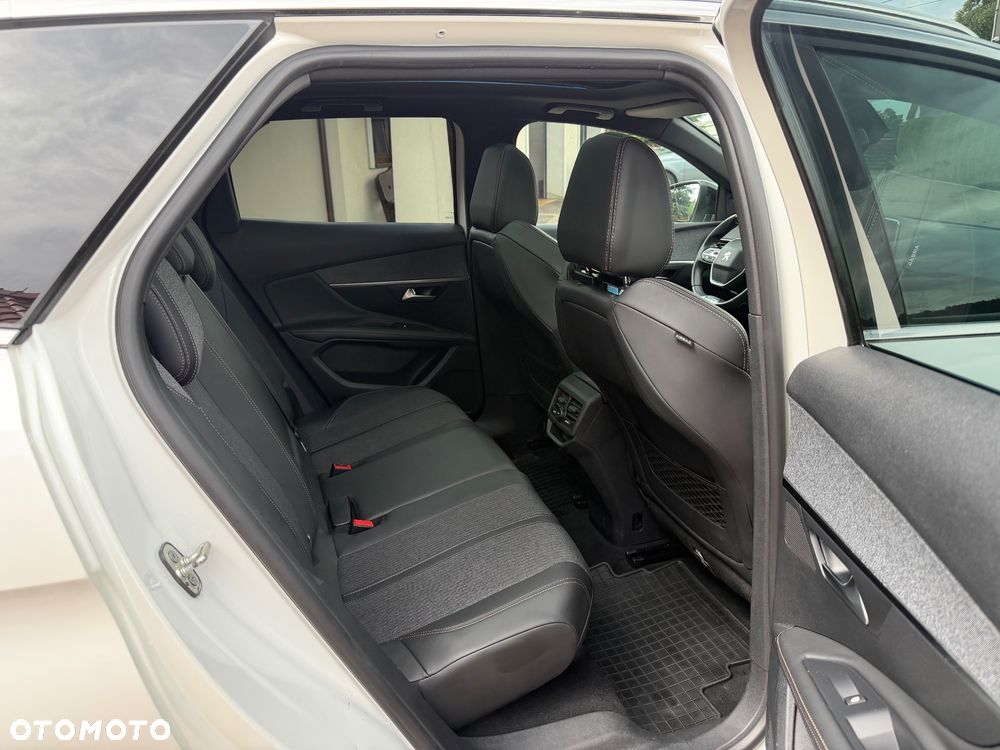 Peugeot 3008 1.2 PureTech Style - 13