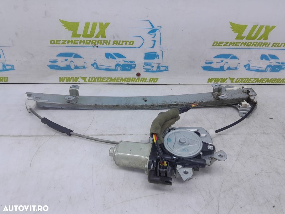 Macara dreapta fata 807308991a Nissan Tiida C11  [din 2004 pana  2008 - 3