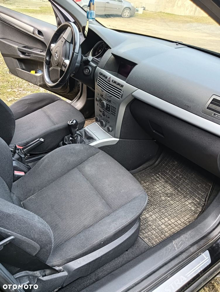 Opel Astra 1.7 CDTI DPF Sport - 13