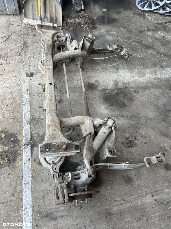 Zawieszenie tylne Ford Mondeo MK3 kompletne