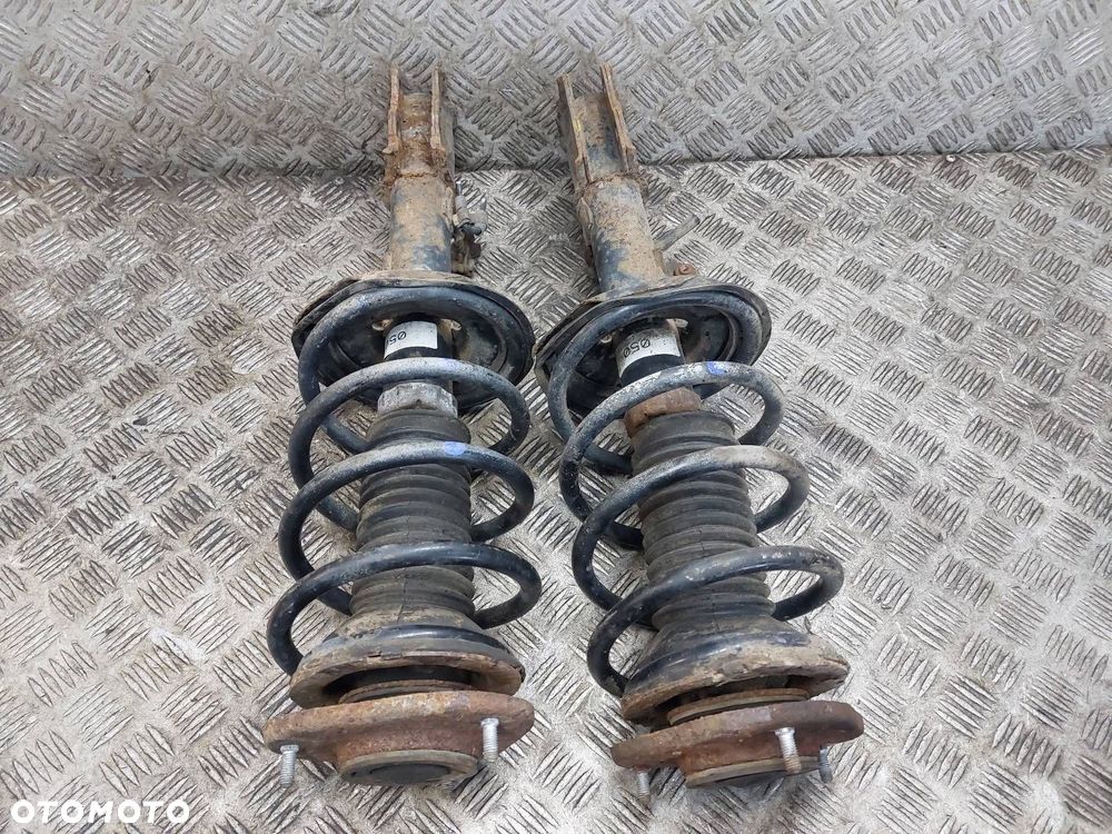 AMORTYZATOR + SPRĘŻYNA LEWY PRZÓD + PRAWY PRZÓD COROLLA E12 1.4 16V - 1