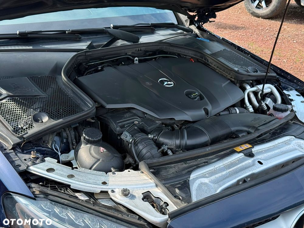 Mercedes-Benz Klasa C 200 d 7G-TRONIC AMG Line - 3