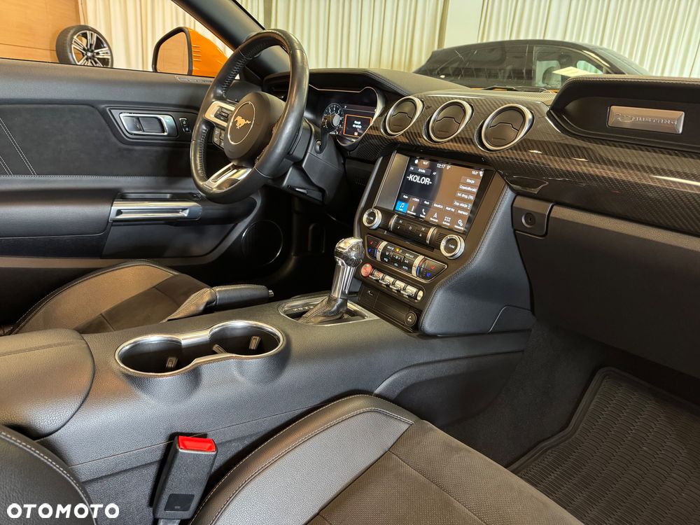 Ford Mustang 5.0 V8 GT - 11