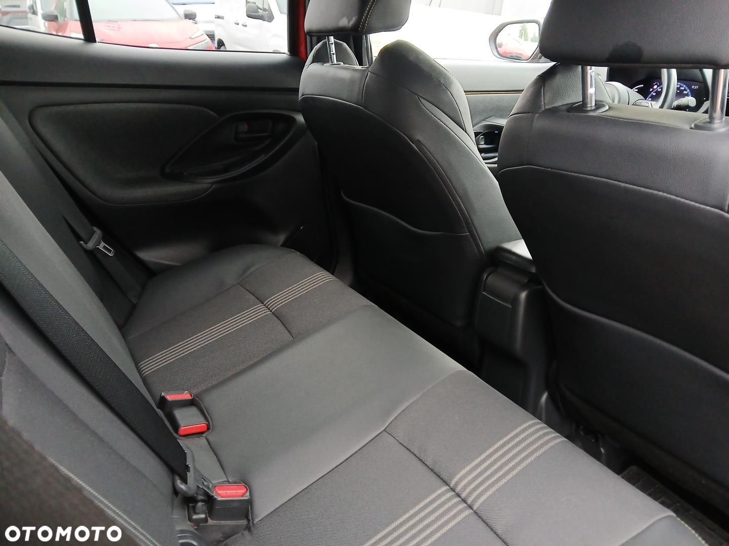 Toyota Yaris Cross - 10