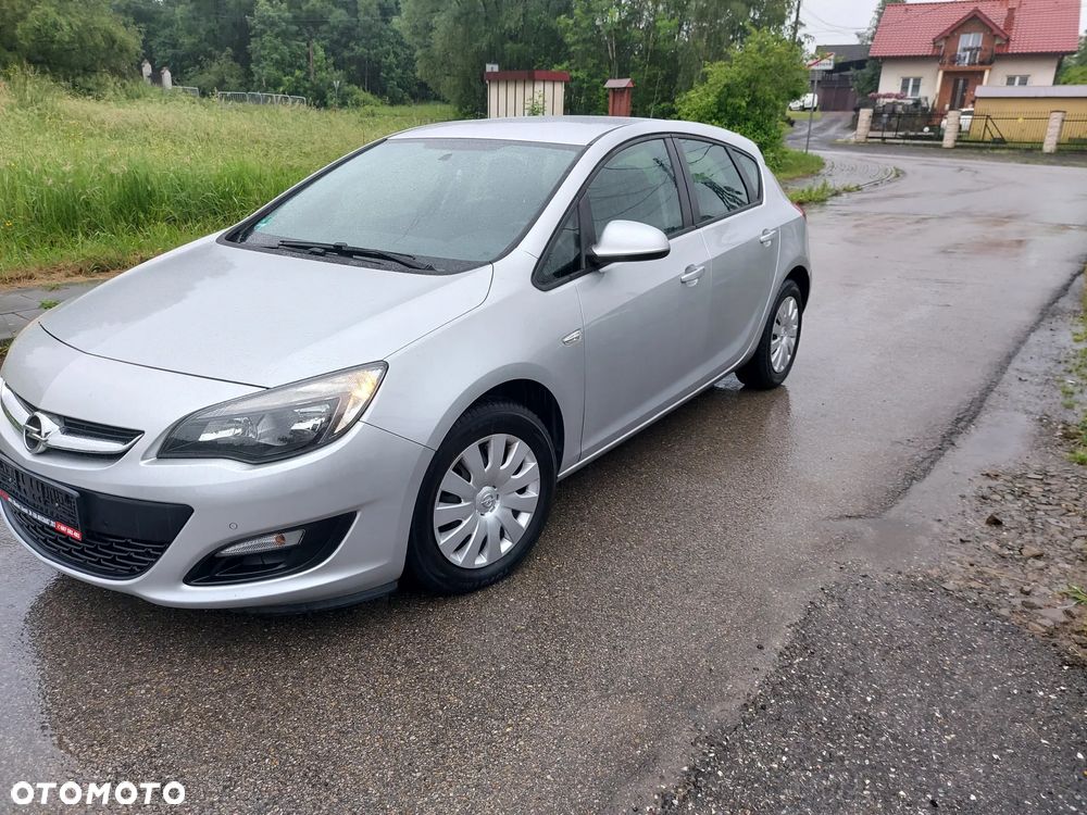 Opel Astra 1.4 Turbo - 2