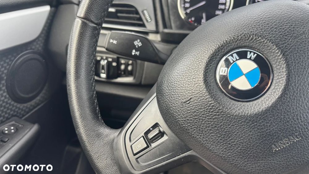 BMW Seria 2 216i GPF Sport Line - 23