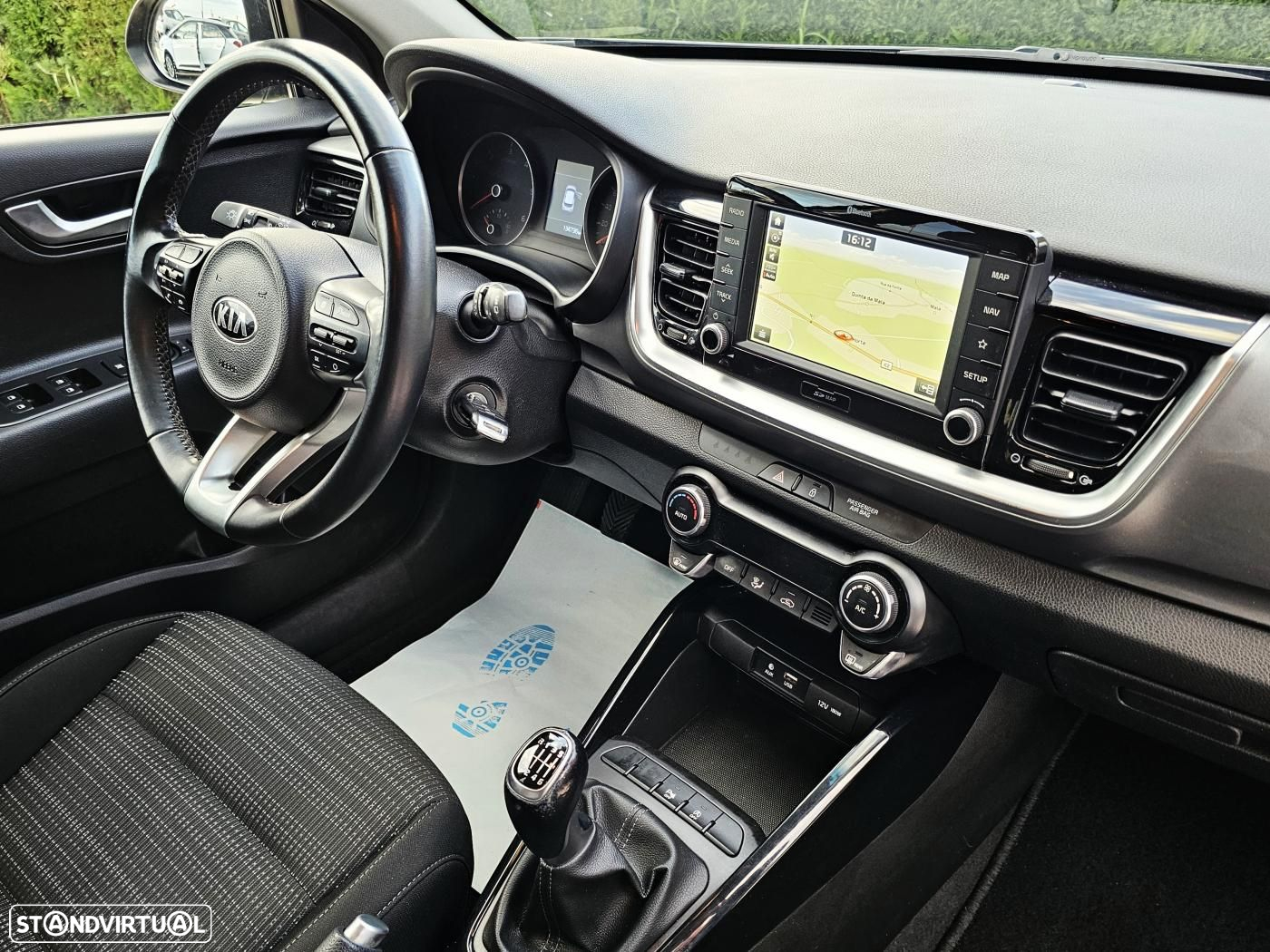 Kia Stonic 1.6 CRDi Drive - 18