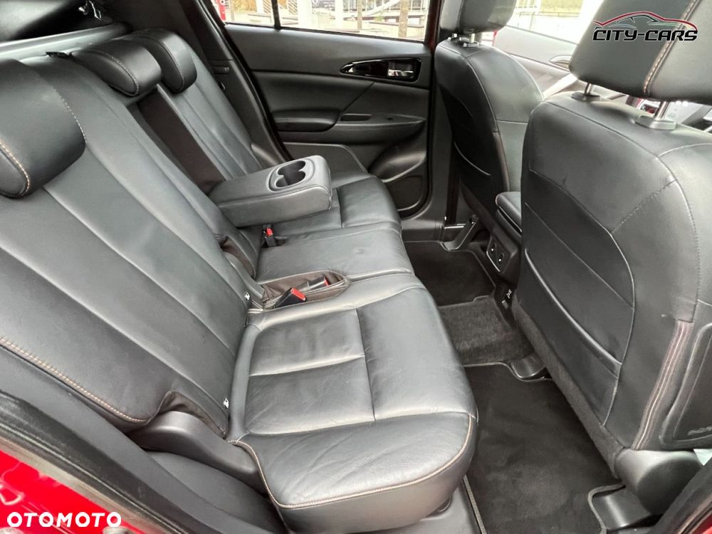 Mitsubishi Eclipse Cross - 24