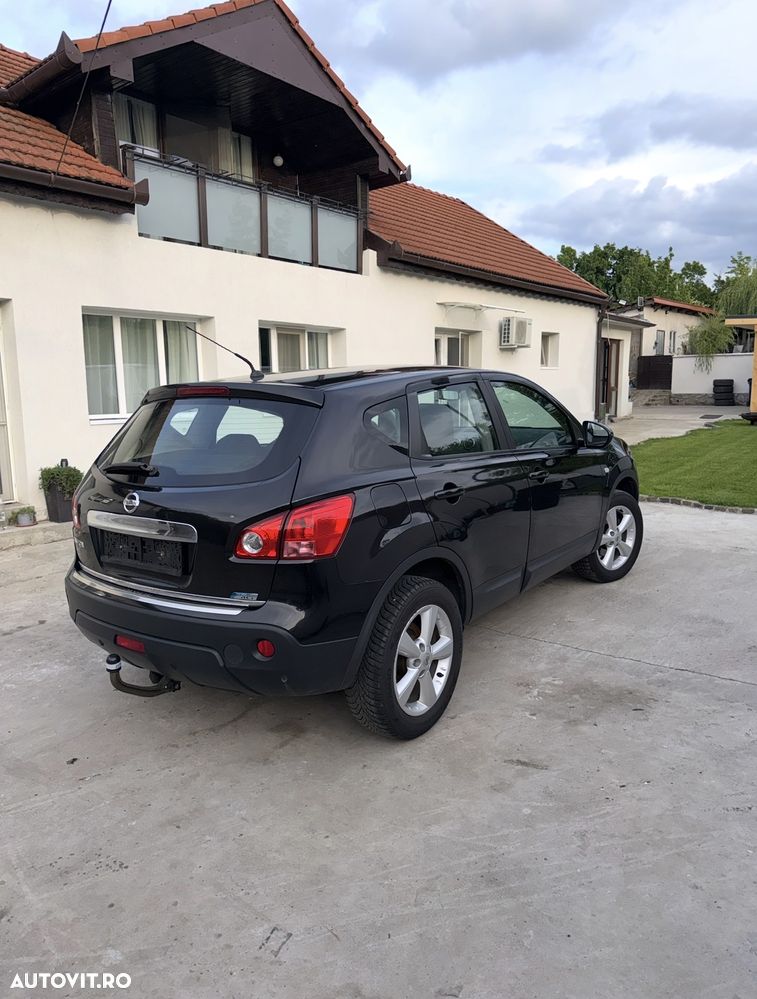 Nissan Qashqai - 4
