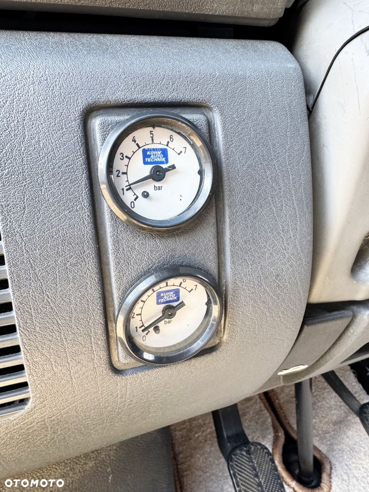 Fiat Ducato Heku kamper półintegra 2,8 - 17